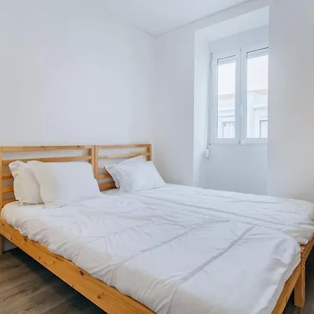 2bed In Central